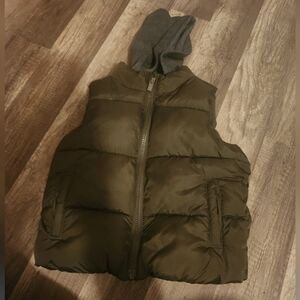 Old navy 3t Boys vest